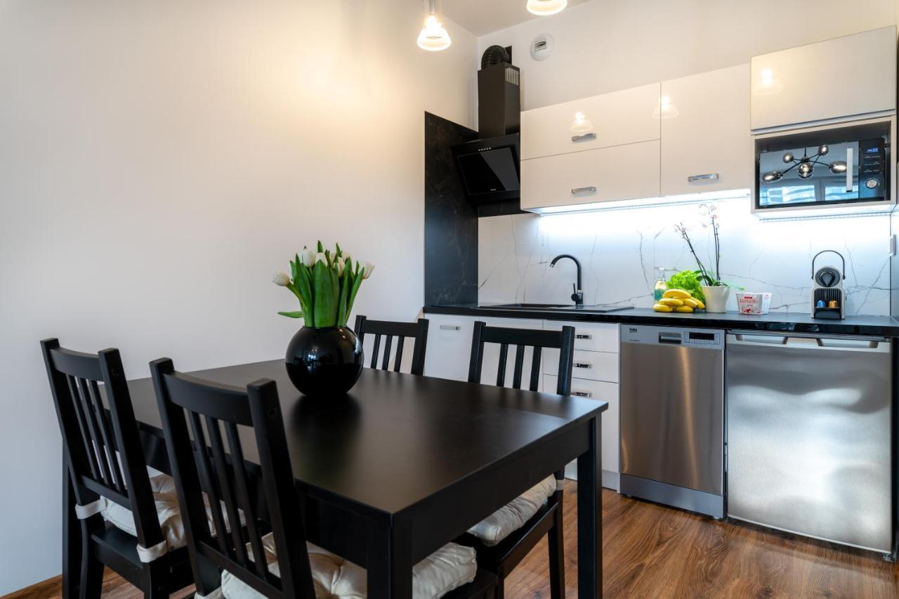 Pure Home Apartments - Gwiazdzista Wrocław Eksteriør bilde